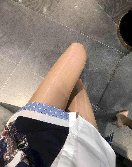 当我的指尖触碰到你的温度时